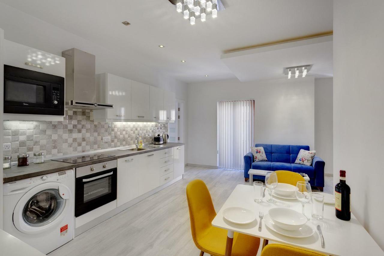 Splendid Apartment, Steps Away From The Sea سليمة المظهر الخارجي الصورة