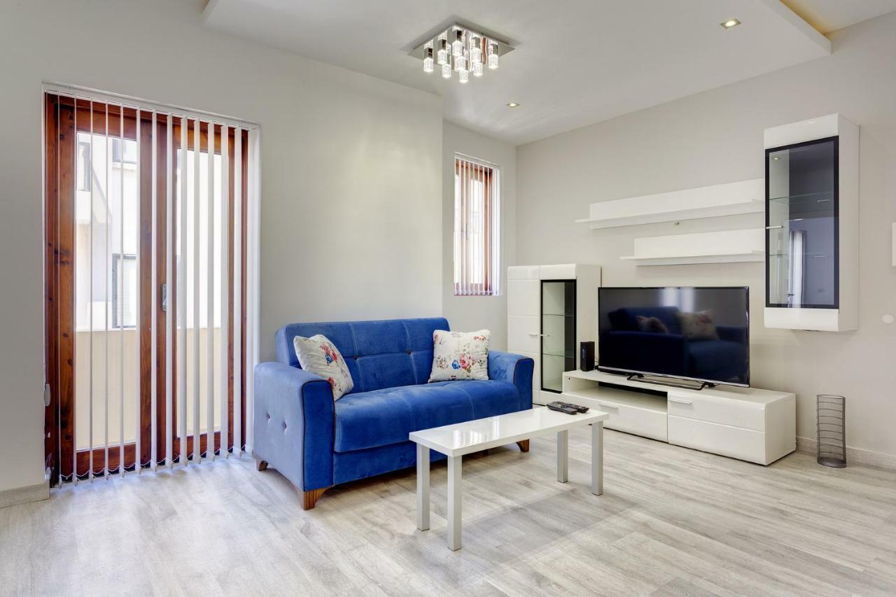 Splendid Apartment, Steps Away From The Sea سليمة المظهر الخارجي الصورة