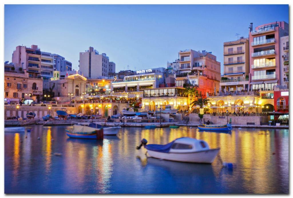 Splendid Apartment, Steps Away From The Sea سليمة المظهر الخارجي الصورة